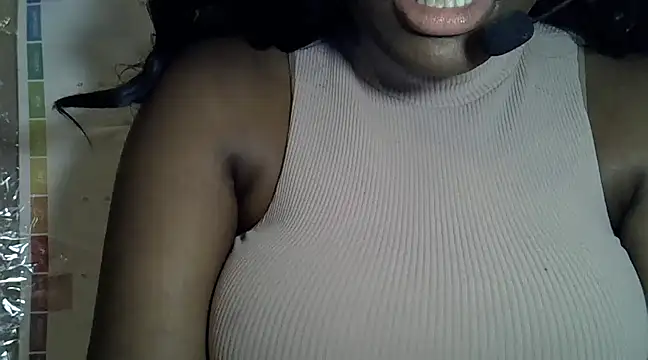 Snapshot of Brandyuk2 chatting on 12-15-24, 11:01 Brandyuk2 online show from 12-15-24, 11:01