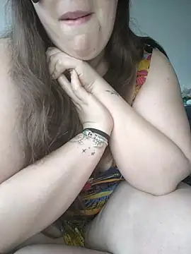 FrancaiseLynne online show from 02-16-25, 04:32