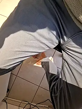 Snapshot of Lorent6969 chatting on 01-09-25, 11:47 Lorent6969 online show from 01-09-25, 11:47