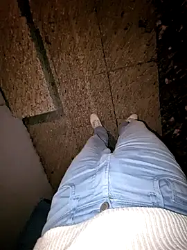 Snapshot of Lorent6969 chatting on 01-20-25, 05:04 Lorent6969 online show from 01-20-25, 05:04