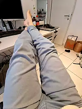 Snapshot of Lorent6969 chatting on 01-28-25, 11:49 Lorent6969 online show from 01-28-25, 11:49