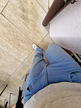 Snapshot of Lorent6969 chatting on 01-31-25, 11:46 Lorent6969 online show from 01-31-25, 11:46