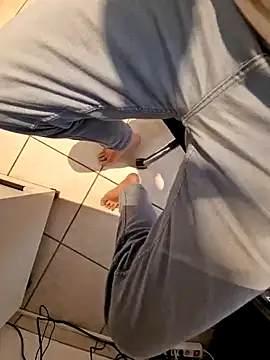 Snapshot of Lorent6969 chatting on 02-03-25, 11:53 Lorent6969 online show from 02-03-25, 11:53