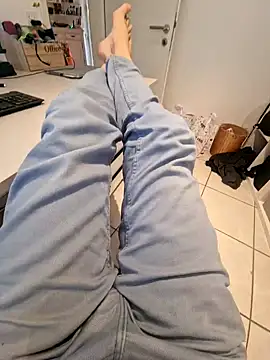 Snapshot of Lorent6969 chatting on 02-05-25, 08:00 Lorent6969 online show from 02-05-25, 08:00