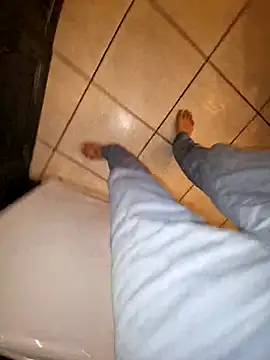 Snapshot of Lorent6969 chatting on 02-06-25, 04:42 Lorent6969 online show from 02-06-25, 04:42