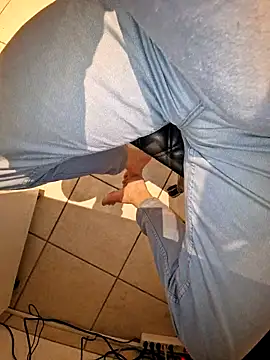 Snapshot of Lorent6969 chatting on 02-07-25, 05:41 Lorent6969 online show from 02-07-25, 05:41