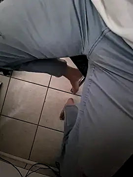 Snapshot of Lorent6969 chatting on 09-29-25, 11:37 Lorent6969 online show from 09-29-25, 11:37