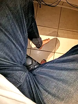 Snapshot of Lorent6969 chatting on 10-25-25, 04:20 Lorent6969 online show from 10-25-25, 04:20