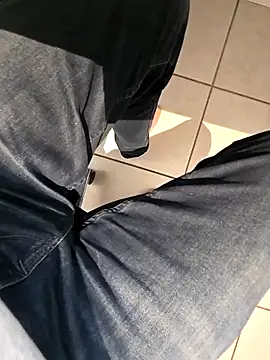 Snapshot of Lorent6969 chatting on 03-02-26, 08:10 Lorent6969 online show from 03-02-26, 08:10