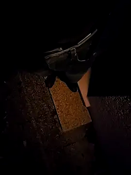 Snapshot of Lorent6969 chatting on 03-26-26, 05:02 Lorent6969 online show from 03-26-26, 05:02