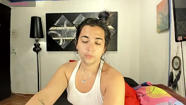 SARAMISHA online show from 02-19-25, 01:17