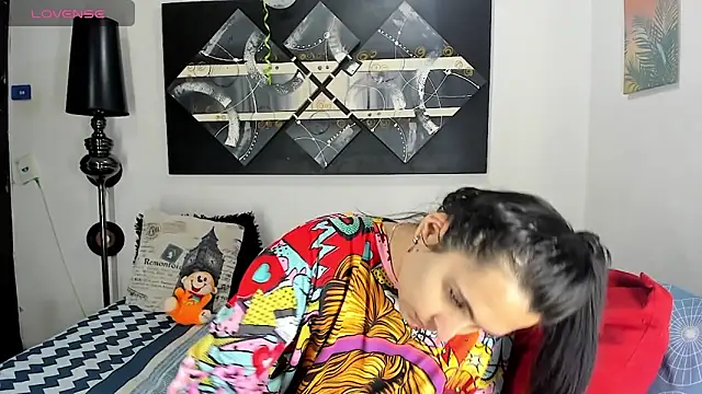 SARAMISHA online show from 02-03-26, 04:12