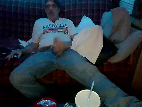 lateniter online show from 12-22-25, 07:49