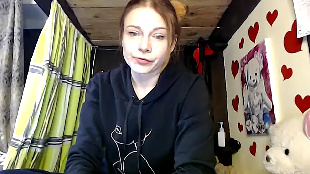 HarleyQuinn 69 online show from 01-03-25, 06:14