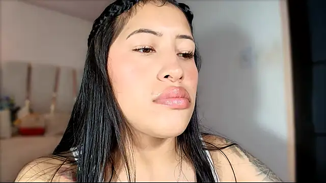 Snapshot of nerak_1a_ chatting on 01-13-25, 07:10 nerak 1a online show from 01-13-25, 07:10
