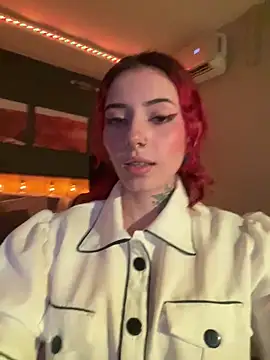 LiliJones  online show from 01-13-25, 09:20