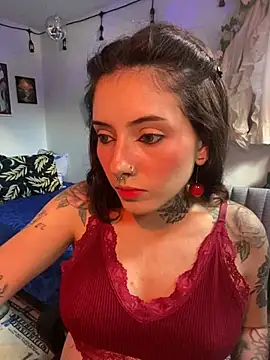 LiliJones  online show from 05-04-26, 08:49