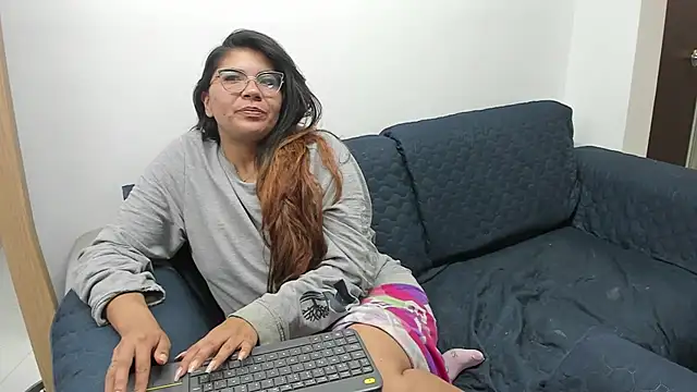 Luna Dumont online show from 03-22-25, 07:47