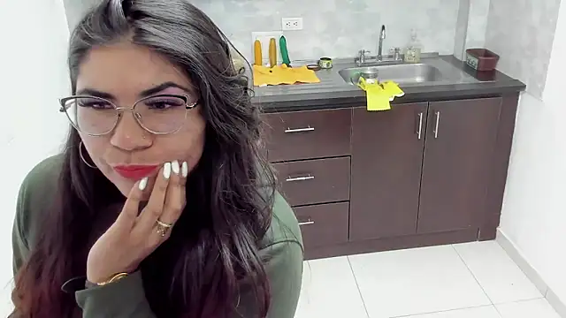 Luna Dumont online show from 09-09-25, 12:48