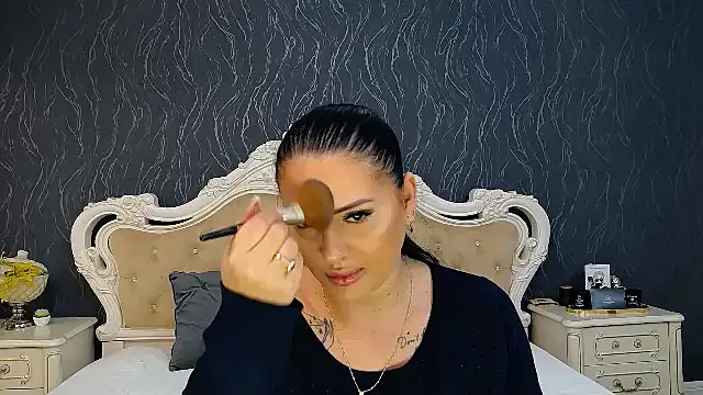 Lauren Saint online show from 01-28-25, 08:25