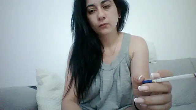 Snapshot of davenmichelle00 chatting on 06-28-26, 05:13 davenmichelle00 online show from 06-28-26, 05:13