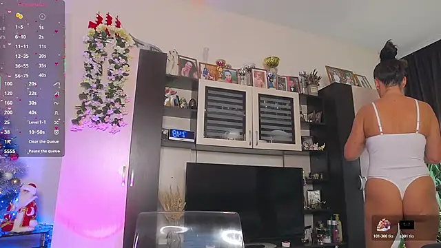 SheilaRyan online show from 01-10-26, 04:47