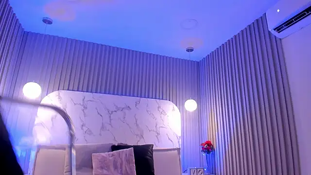 Dollar-girl online show from 05-10-26, 01:22