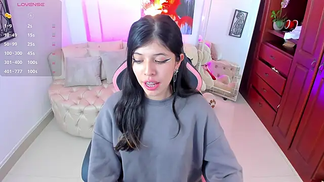 NATAASHA    online show from 12-24-24, 10:22