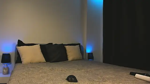 ShySara online show from 01-29-25, 04:41