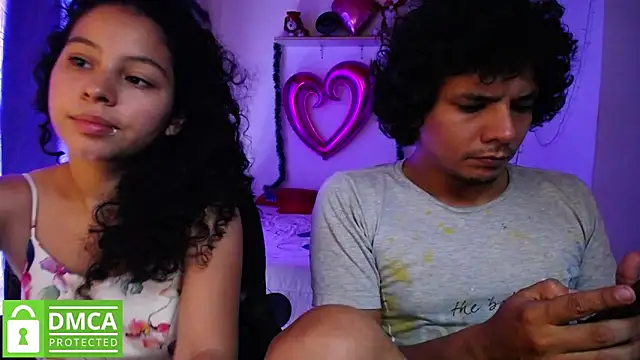 Snapshot of Mr_MrsCurie chatting on 12-23-24, 07:09 Mr MrsCurie online show from 12-23-24, 07:09