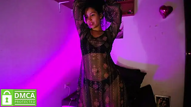 Snapshot of Mr_MrsCurie chatting on 01-12-25, 02:35 Mr MrsCurie online show from 01-12-25, 02:35