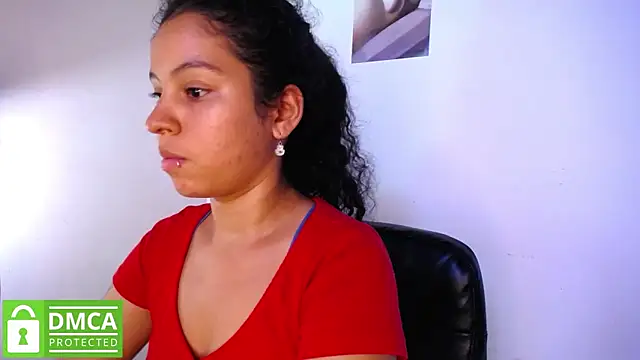 Snapshot of Mr_MrsCurie chatting on 02-28-25, 08:39 Mr MrsCurie online show from 02-28-25, 08:39