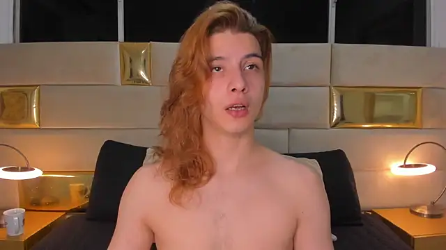 Snapshot of Allen_clark chatting on 12-12-24, 03:32 Allen clark online show from 12-12-24, 03:32