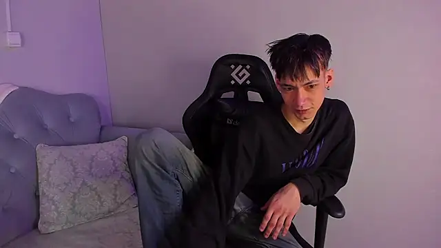 CalvinOwens online show from 01-31-25, 03:30