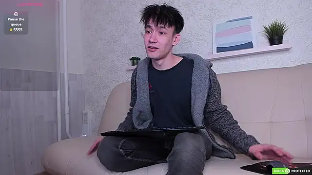 CalvinOwens online show from 03-03-25, 08:16