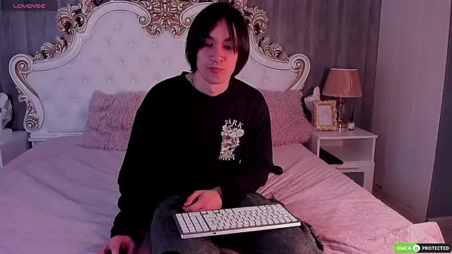 CalvinOwens online show from 03-06-26, 01:51