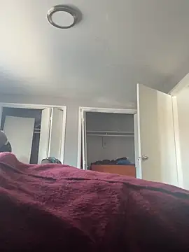 Snapshot of MandingoSlinging chatting on 10-23-25, 05:01 MandingoSlinging online show from 10-23-25, 05:01