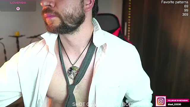 Snapshot of just_maxii chatting on 03-14-26, 08:47 just maxii online show from 03-14-26, 08:47