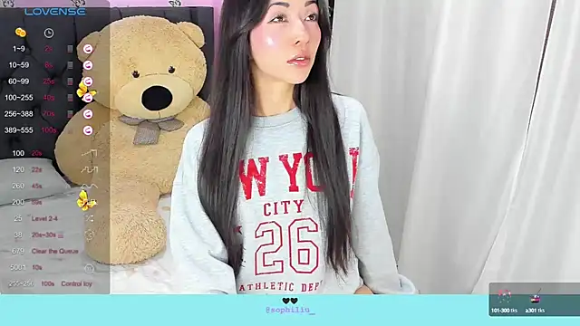 Snapshot of SophiaLiu chatting on 01-13-25, 11:49 SophiaLiu online show from 01-13-25, 11:49
