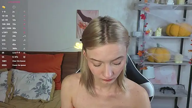 IdaValenti online show from 11-25-25, 11:05