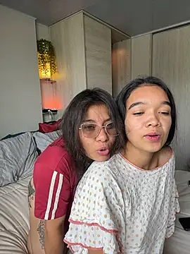 Nina-Eros1 online show from 06-29-26, 07:47