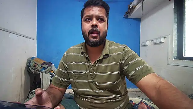 Snapshot of dirtybearr chatting on 03-21-25, 04:39 dirtybearr online show from 03-21-25, 04:39