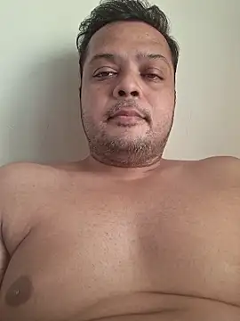 Snapshot of dirtybearr chatting on 11-22-25, 09:19 dirtybearr online show from 11-22-25, 09:19