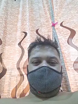 Snapshot of dirtybearr chatting on 12-23-25, 01:58 dirtybearr online show from 12-23-25, 01:58