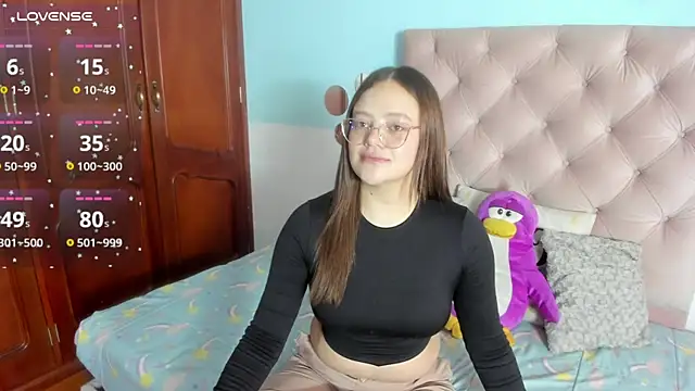  Sarahh 0 online show from 02-18-25, 01:33