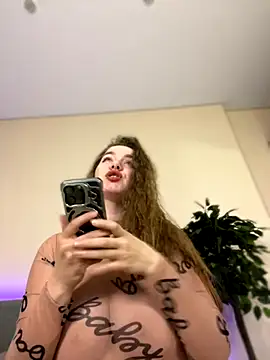 Snapshot of Jane_Meys chatting on 10-14-25, 05:08 Jane Meys online show from 10-14-25, 05:08