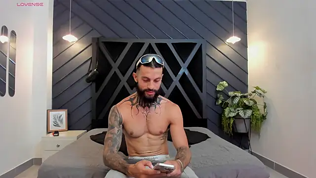 Apolo Bianco  online show from 09-29-25, 11:31