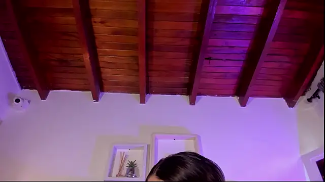 Snapshot of emmy_r chatting on 04-09-26, 12:10 emmy r online show from 04-09-26, 12:10