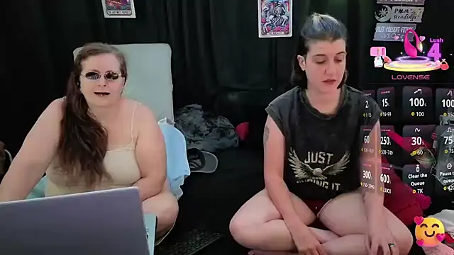 Sexy Mama-69 online show from 11-15-25, 04:03