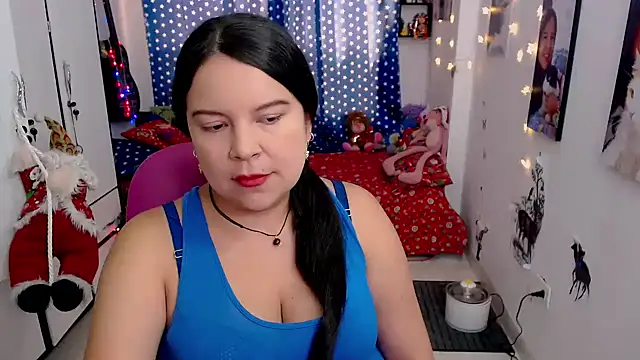 claryssa  online show from 12-13-24, 08:37